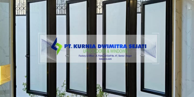 jendela swing 4 daun